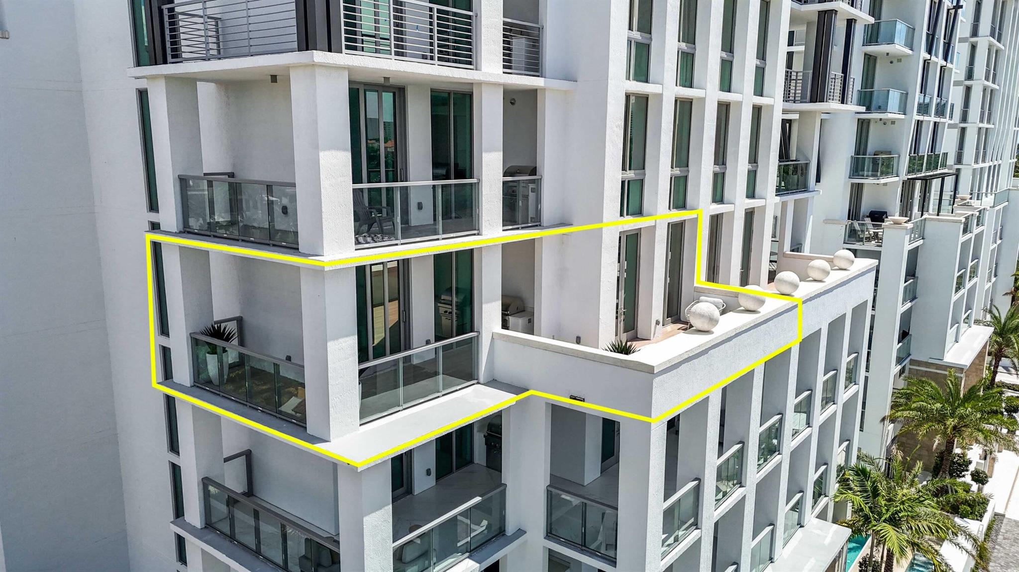 475 E Royal Palm Road 506