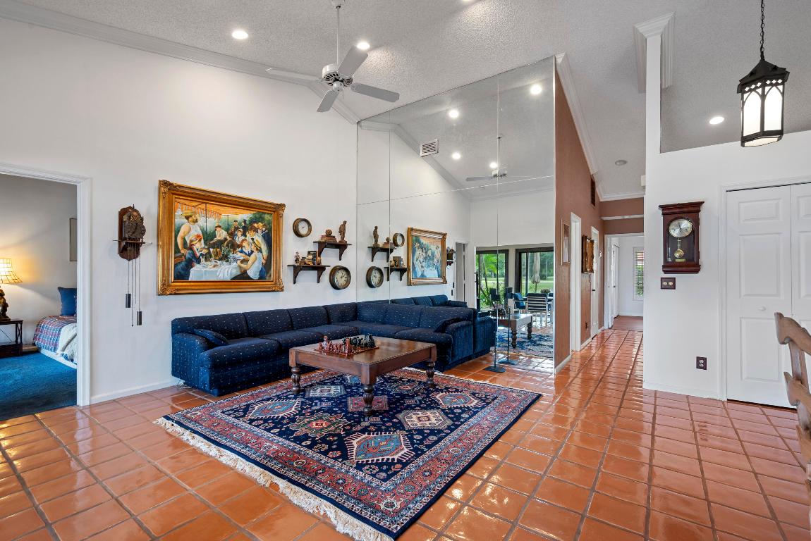 5770 Parkwalk Circle W