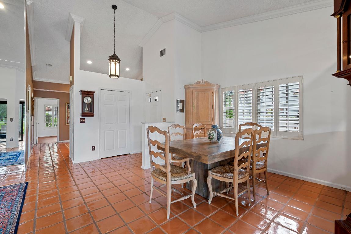 5770 Parkwalk Circle W