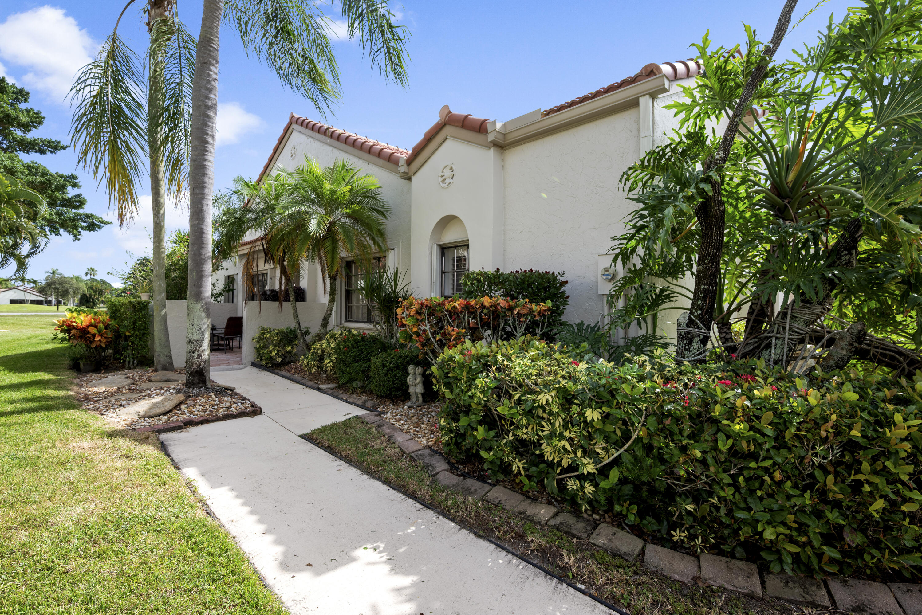 5770 Parkwalk Circle W