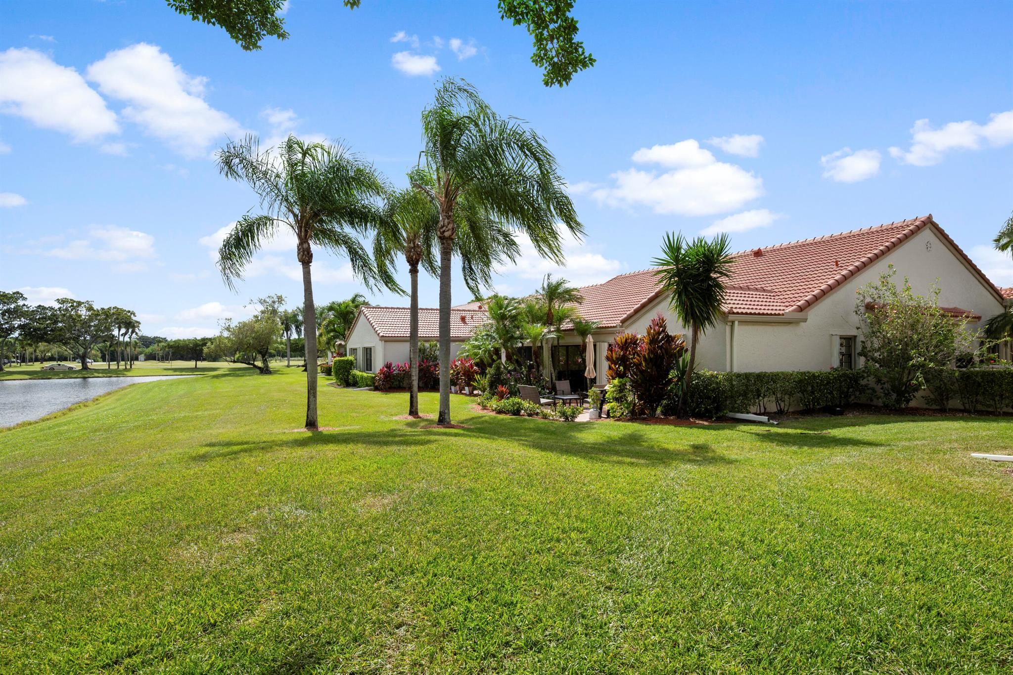 5770 Parkwalk Circle W