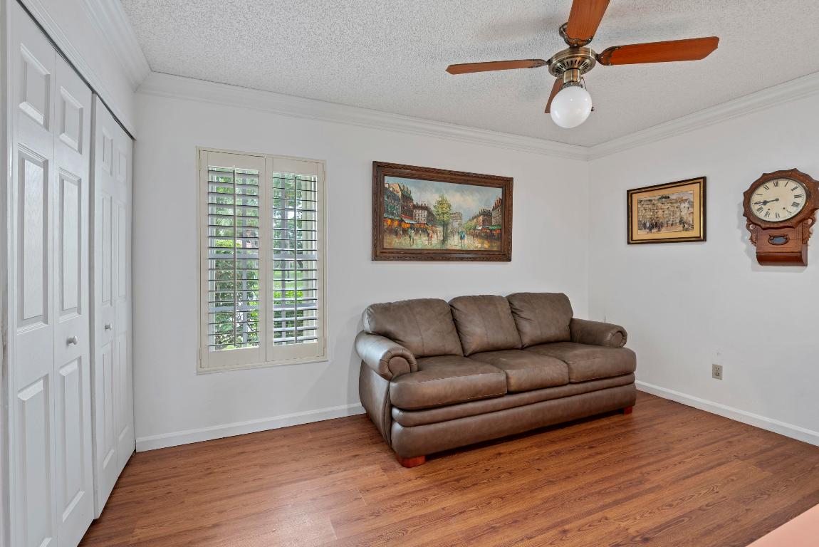 5770 Parkwalk Circle W