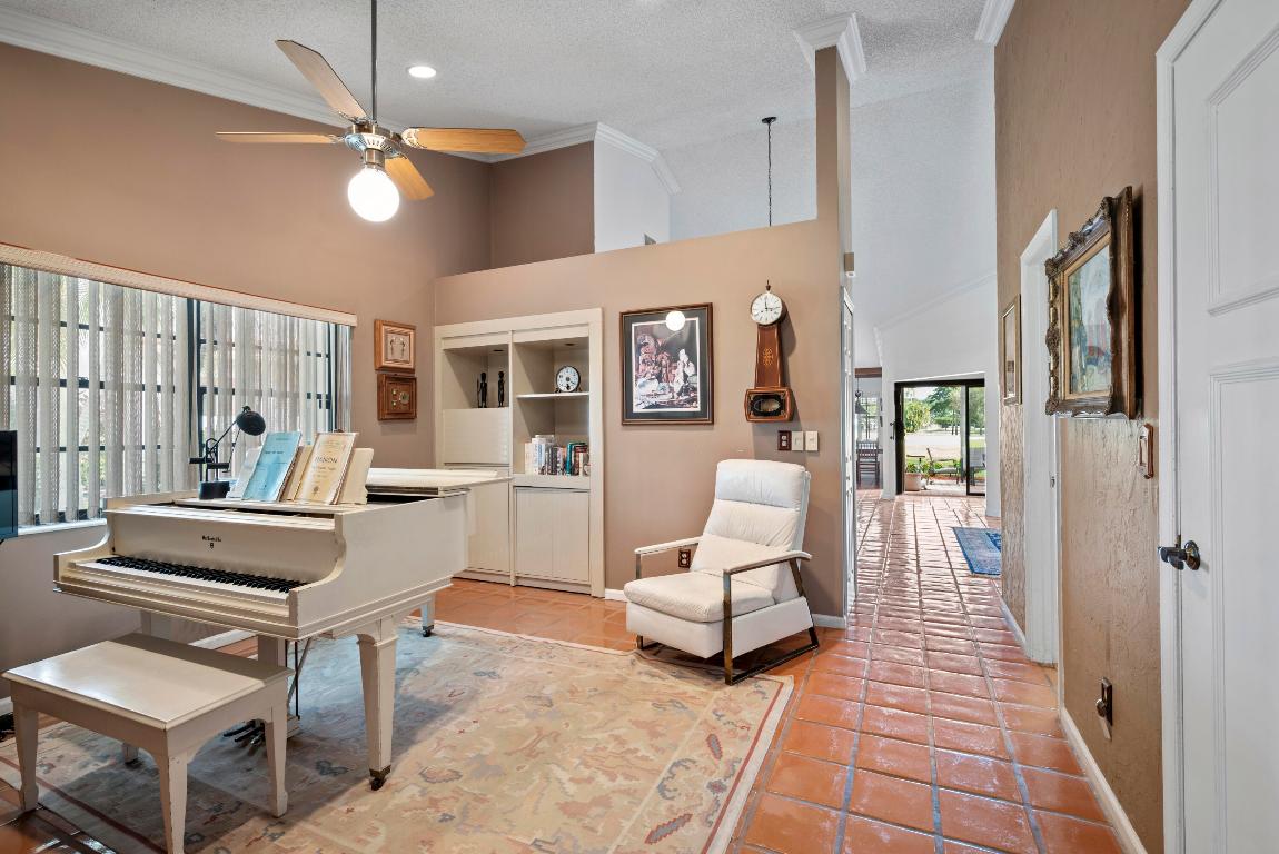 5770 Parkwalk Circle W