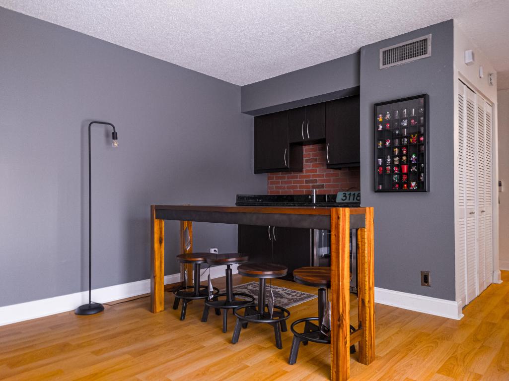 3118 Spanish Wells Drive 15-B