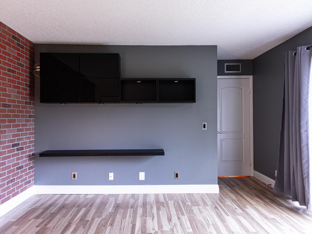 3118 Spanish Wells Drive 15-B