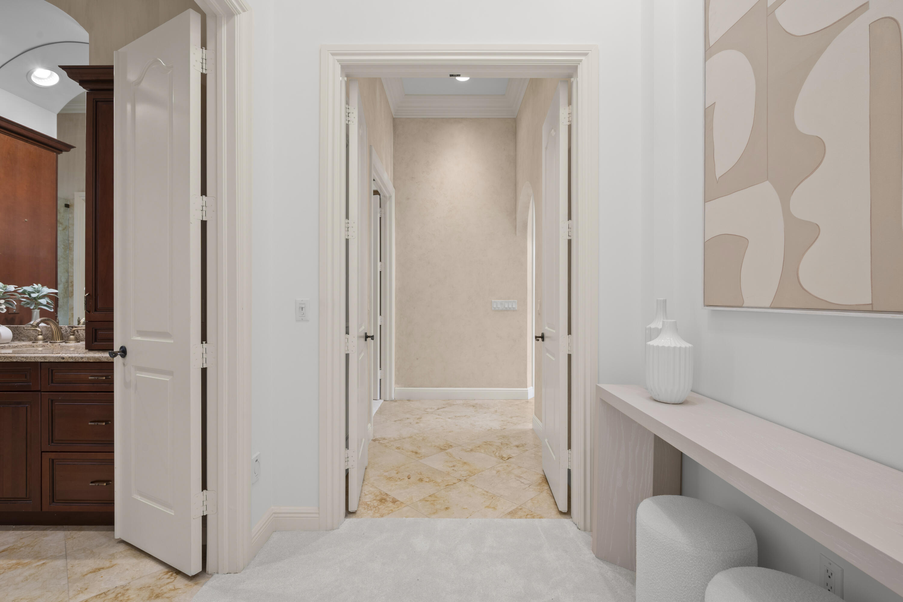 5752 Vintage Oaks Circle