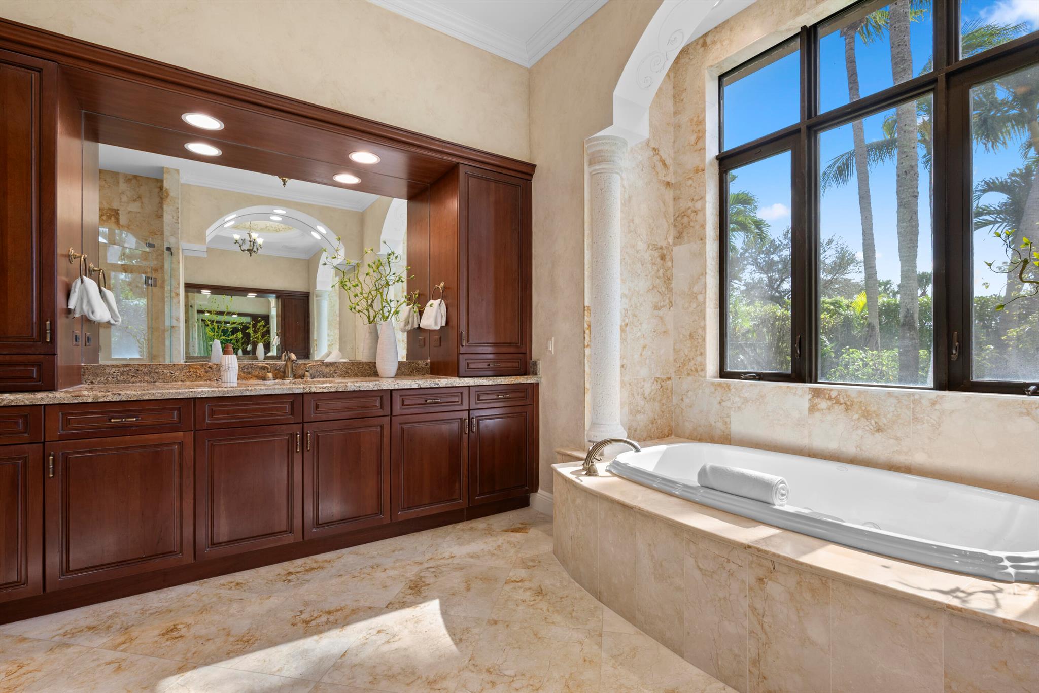 5752 Vintage Oaks Circle