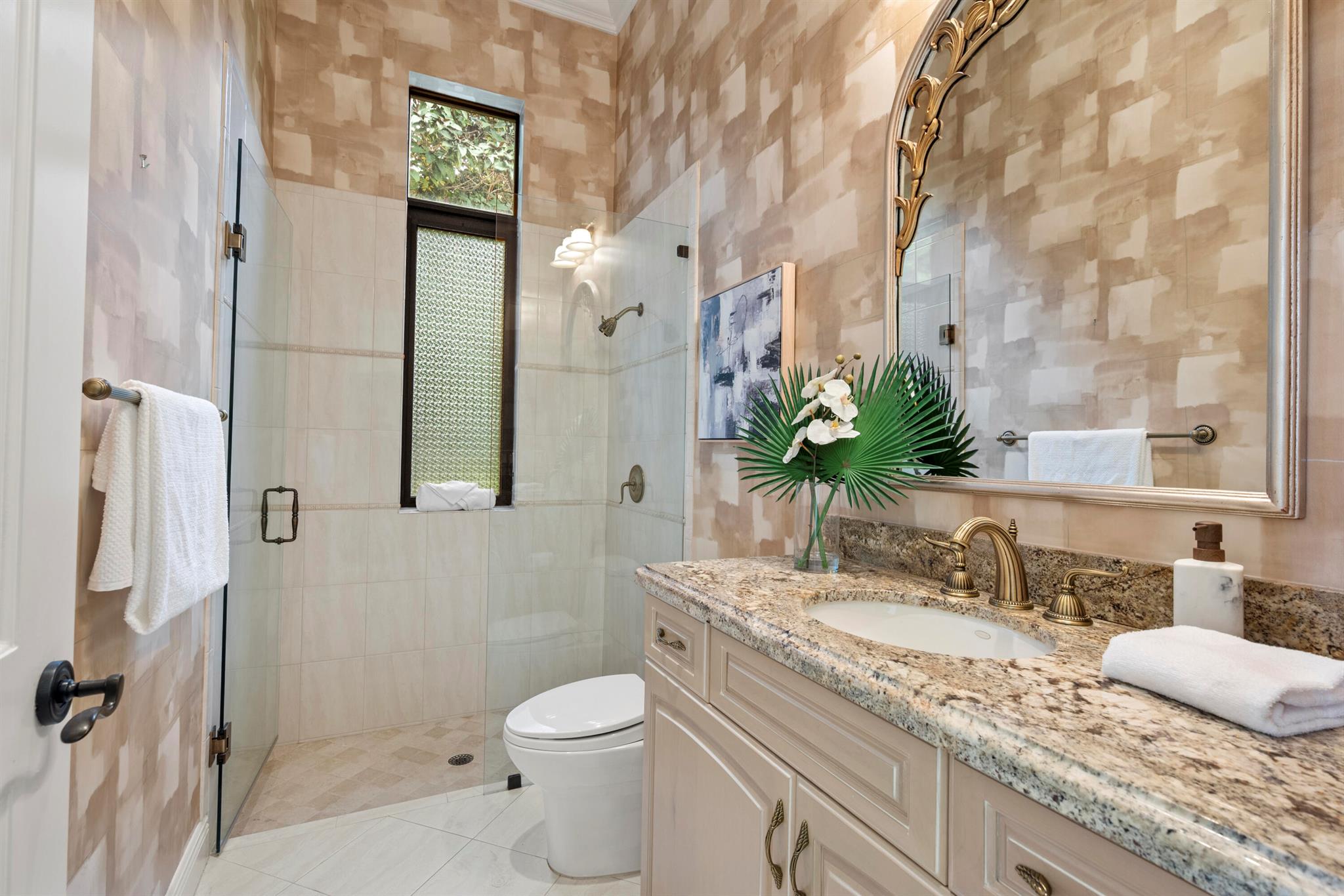 5752 Vintage Oaks Circle