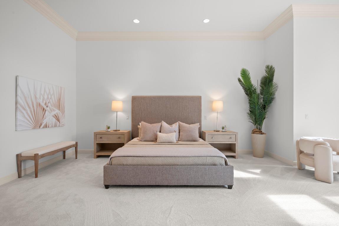 5752 Vintage Oaks Circle