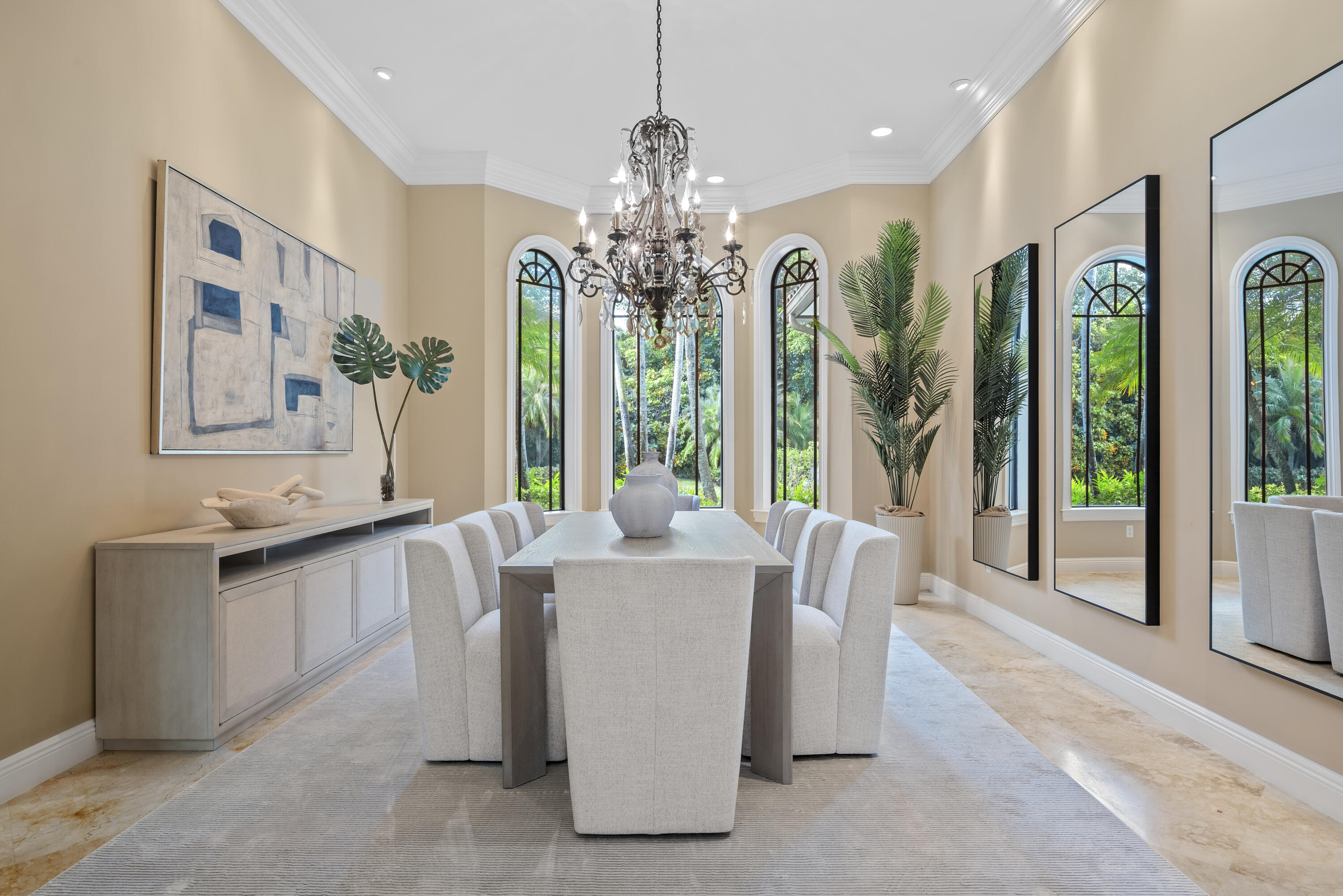 5752 Vintage Oaks Circle