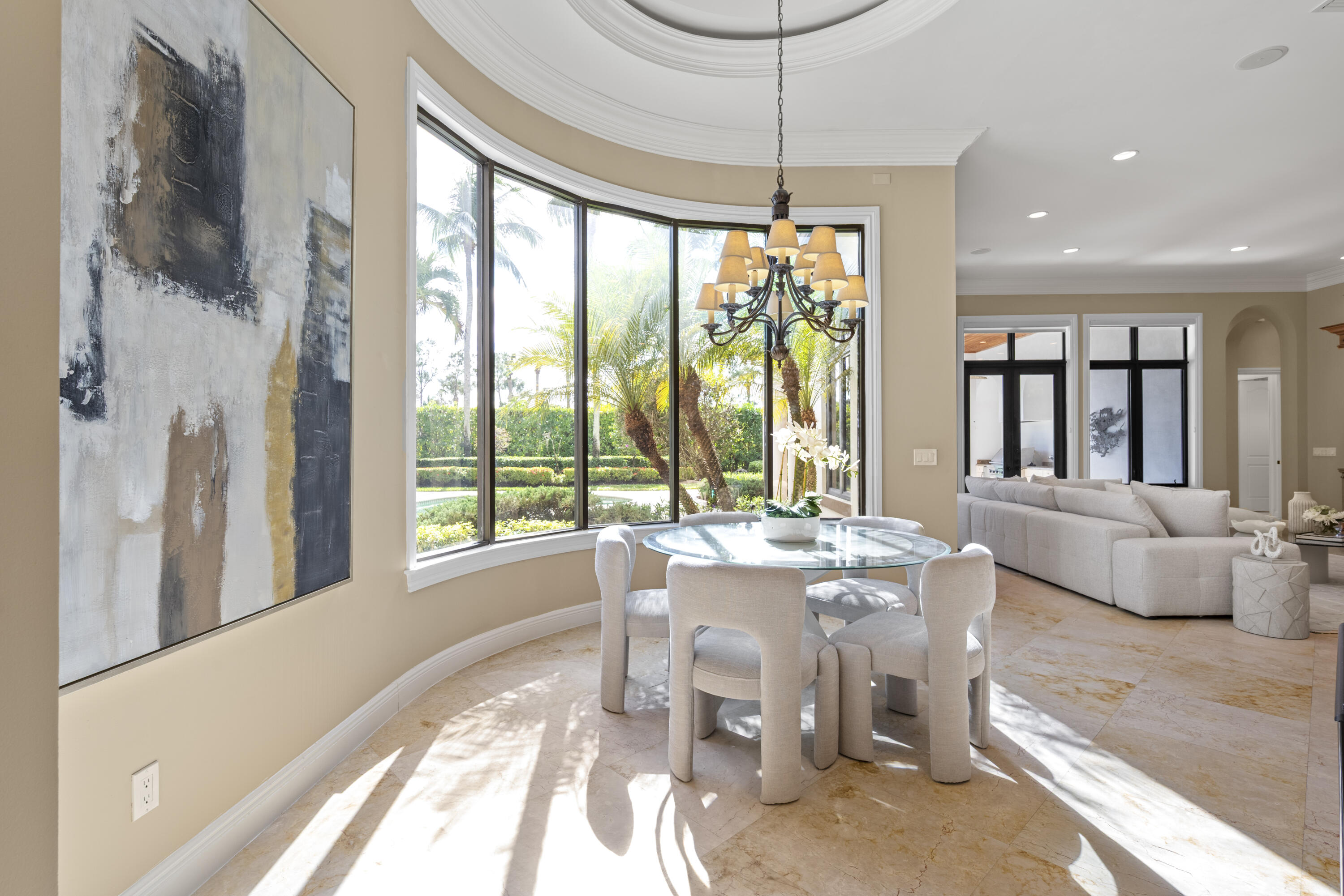 5752 Vintage Oaks Circle