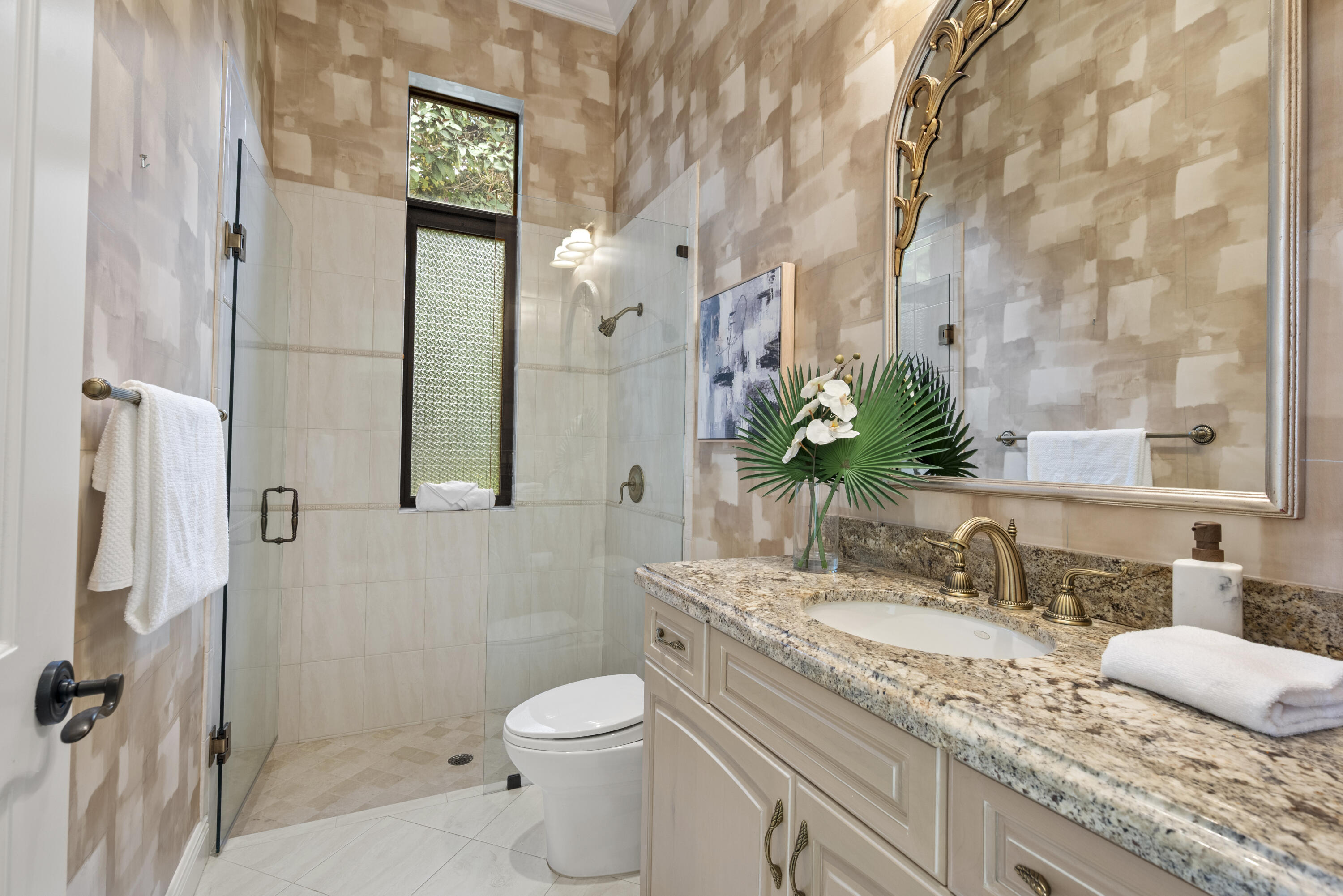 5752 Vintage Oaks Circle