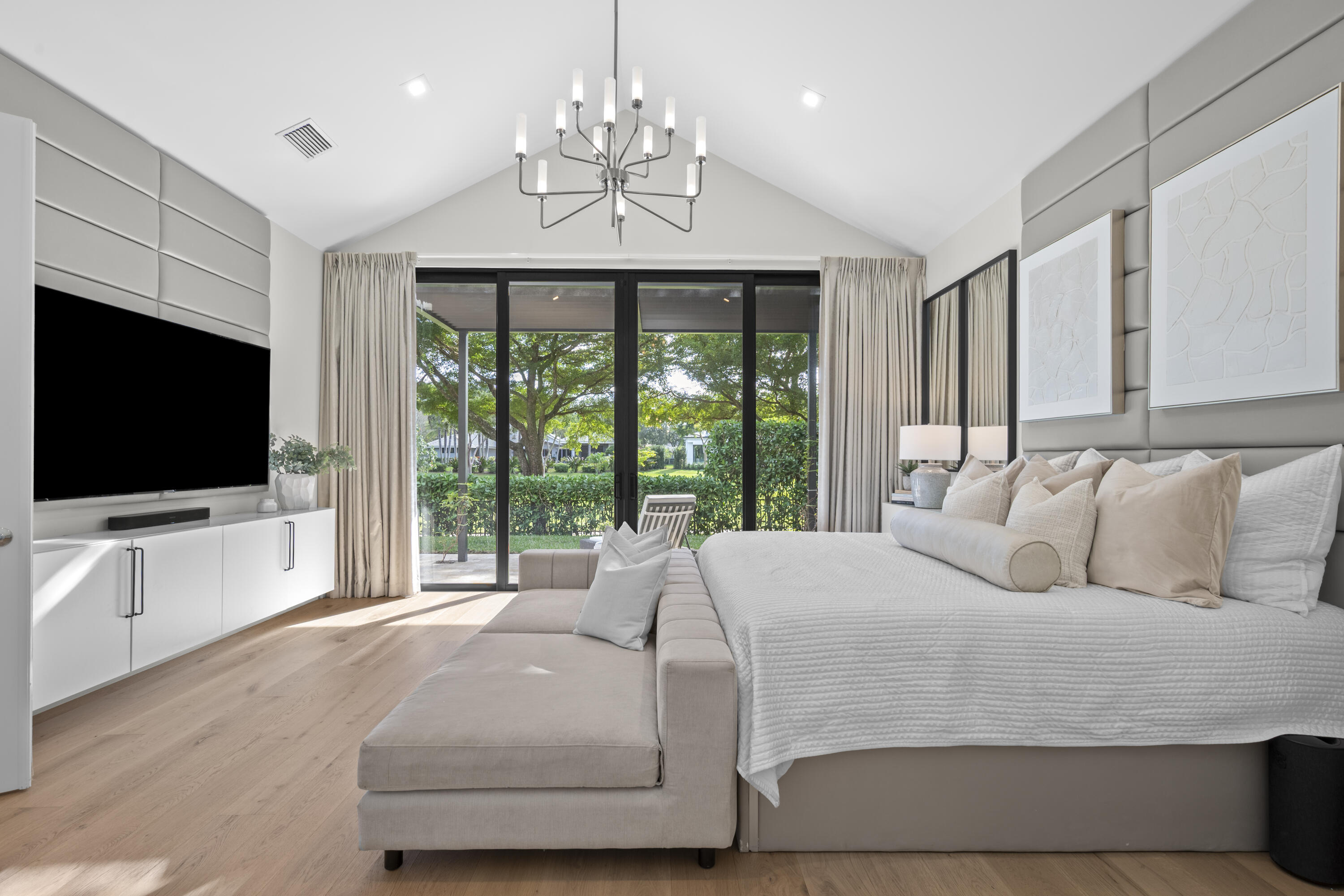 2350 NW 43rd Street