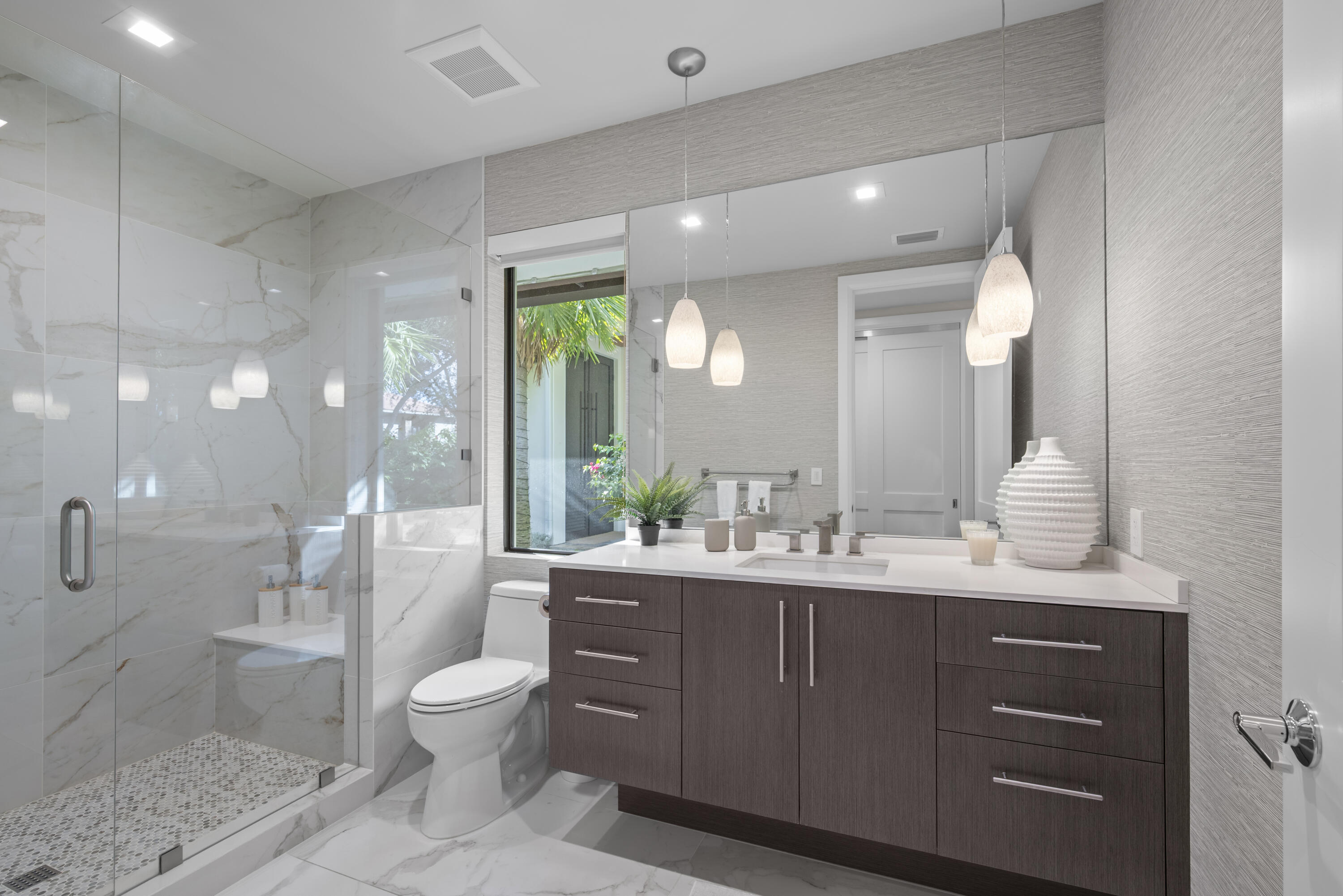 2350 NW 43rd Street