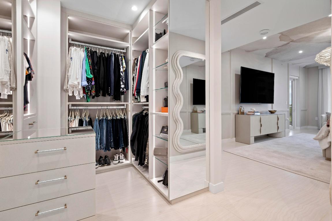 220 SE Mizner Boulevard 603