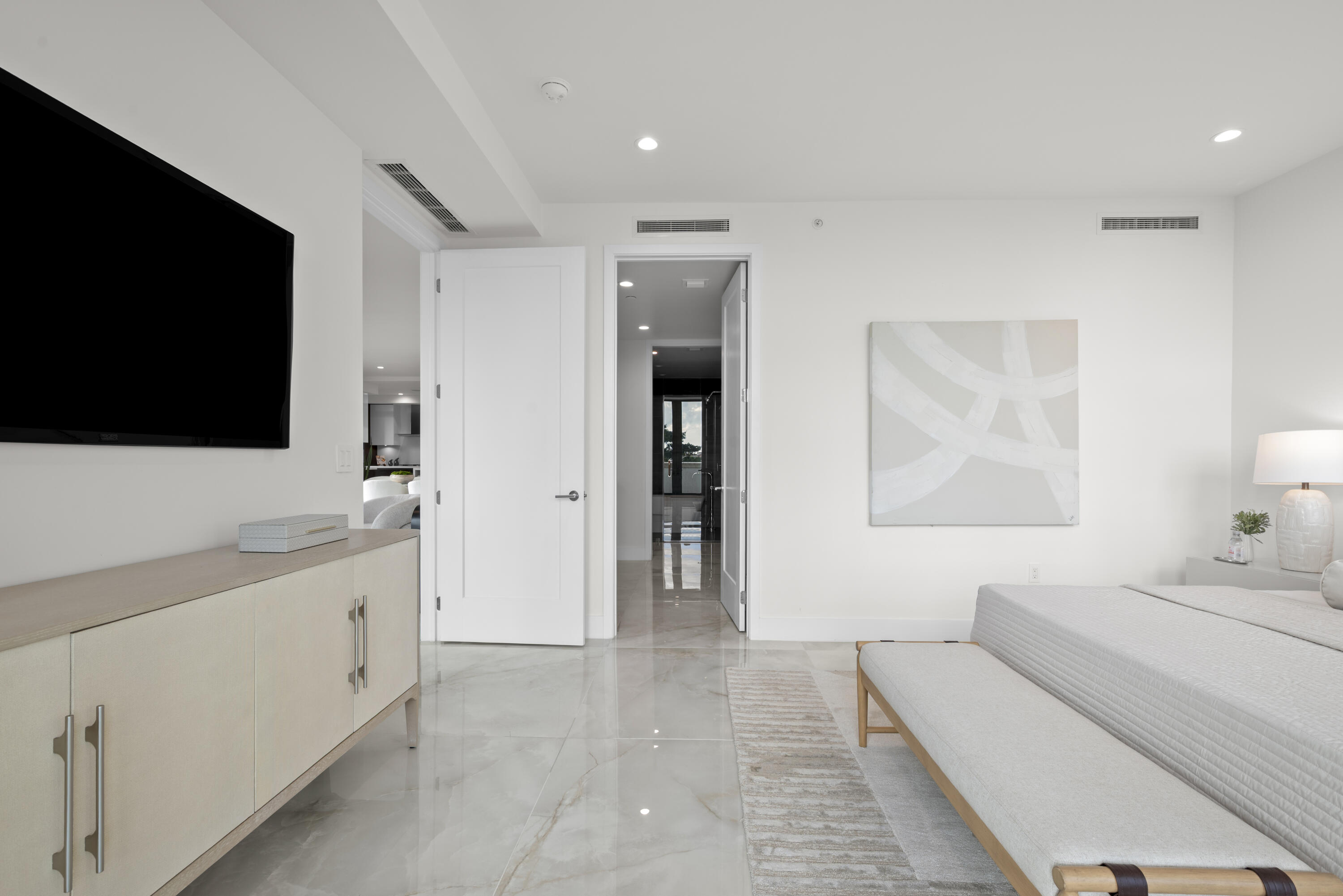 475 E Royal Palm Road 506