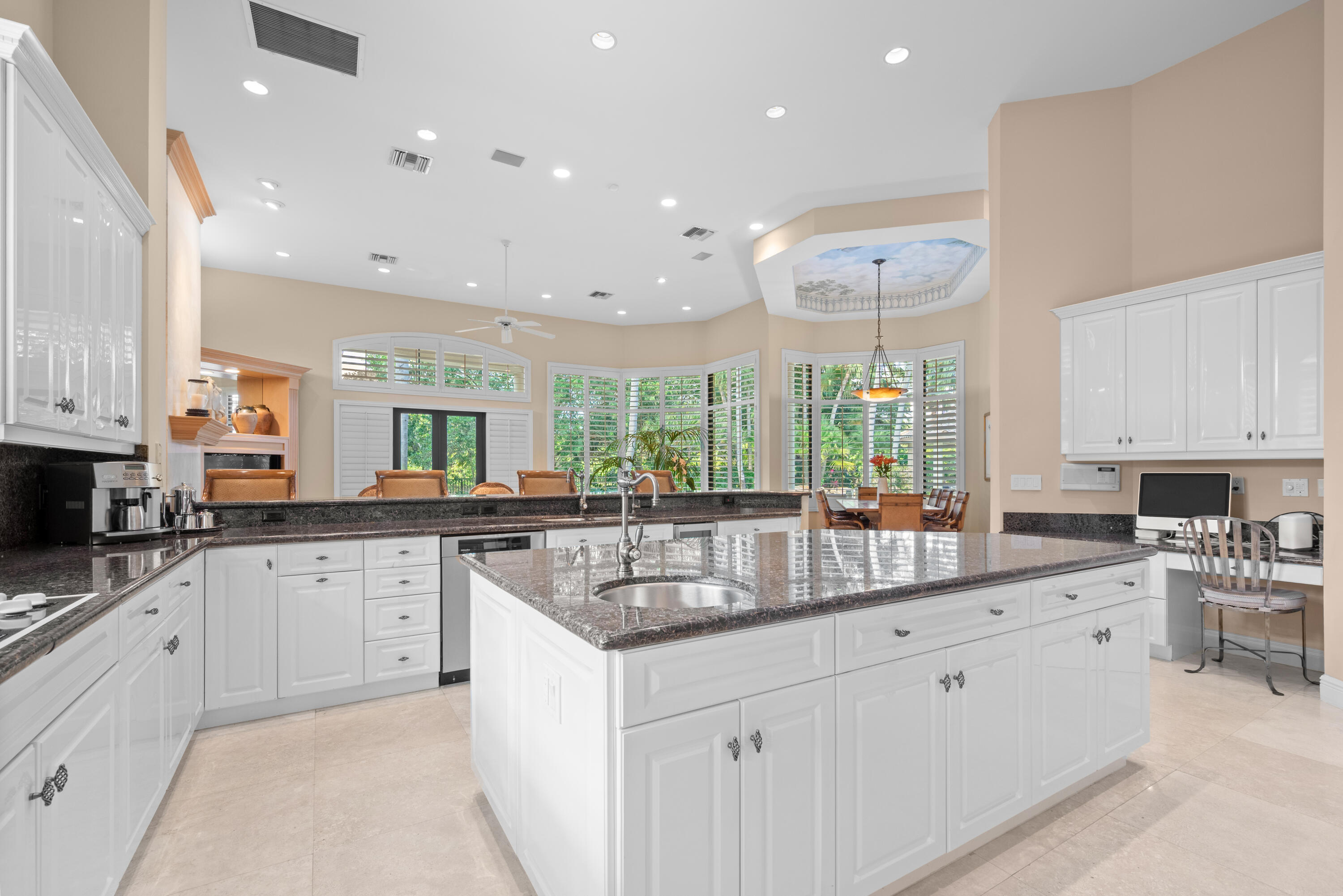 18800 Long Lake Drive