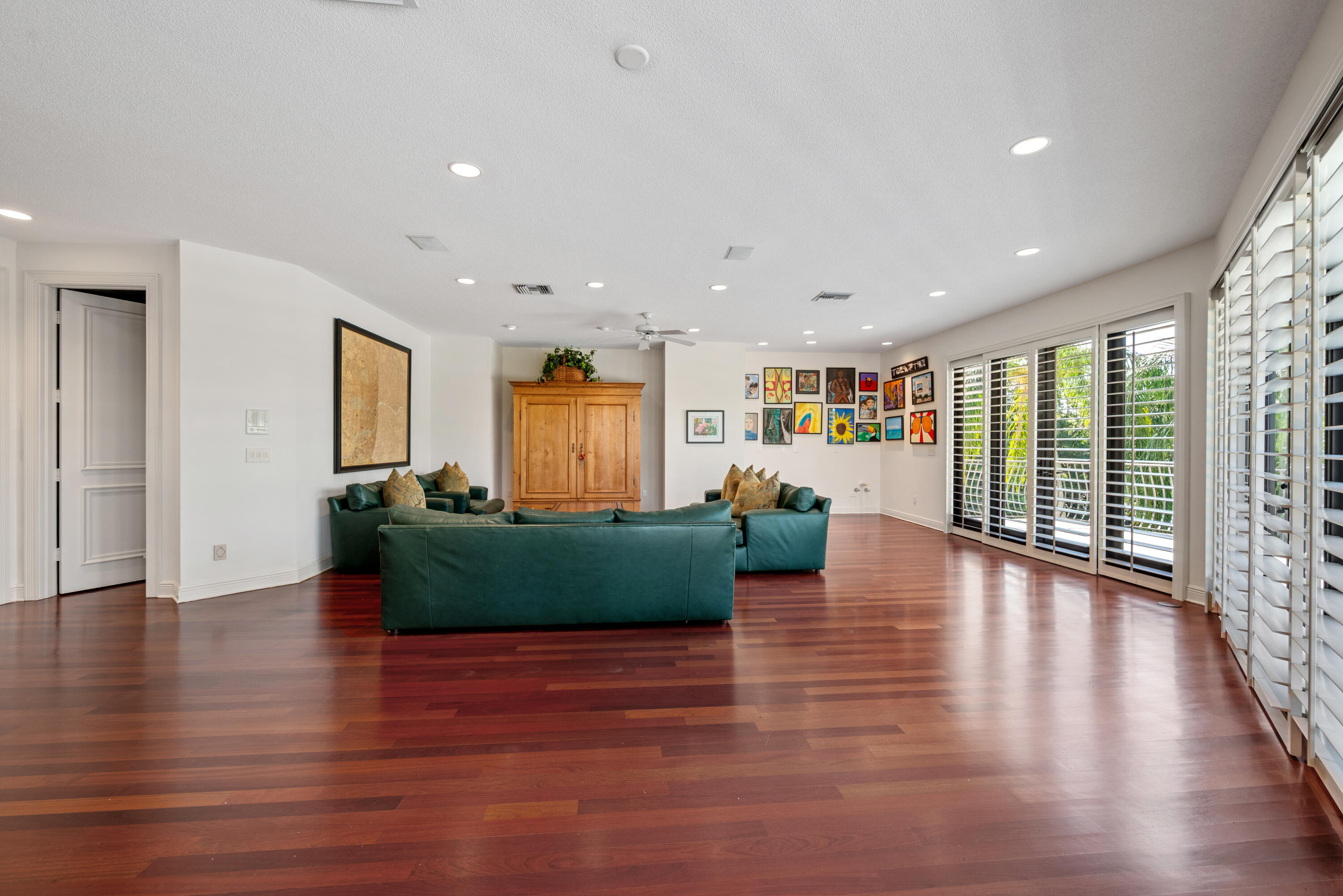 18800 Long Lake Drive