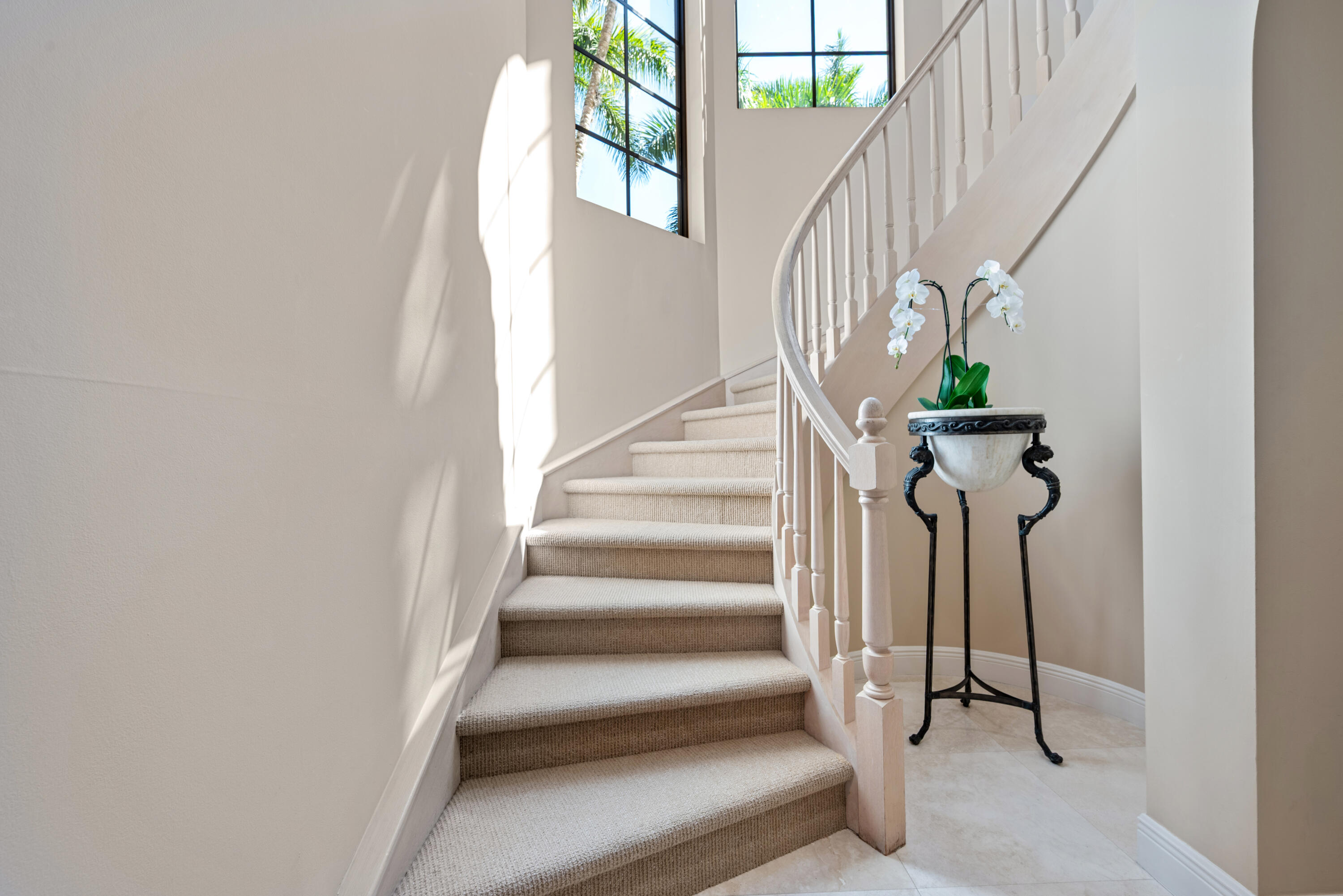 18800 Long Lake Drive