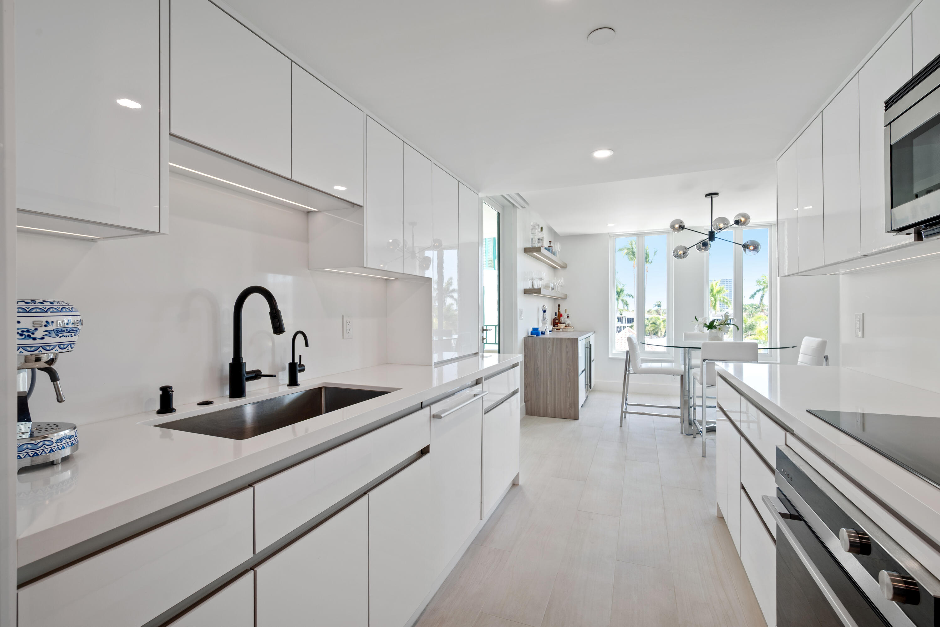 100 SE 5th Avenue 415