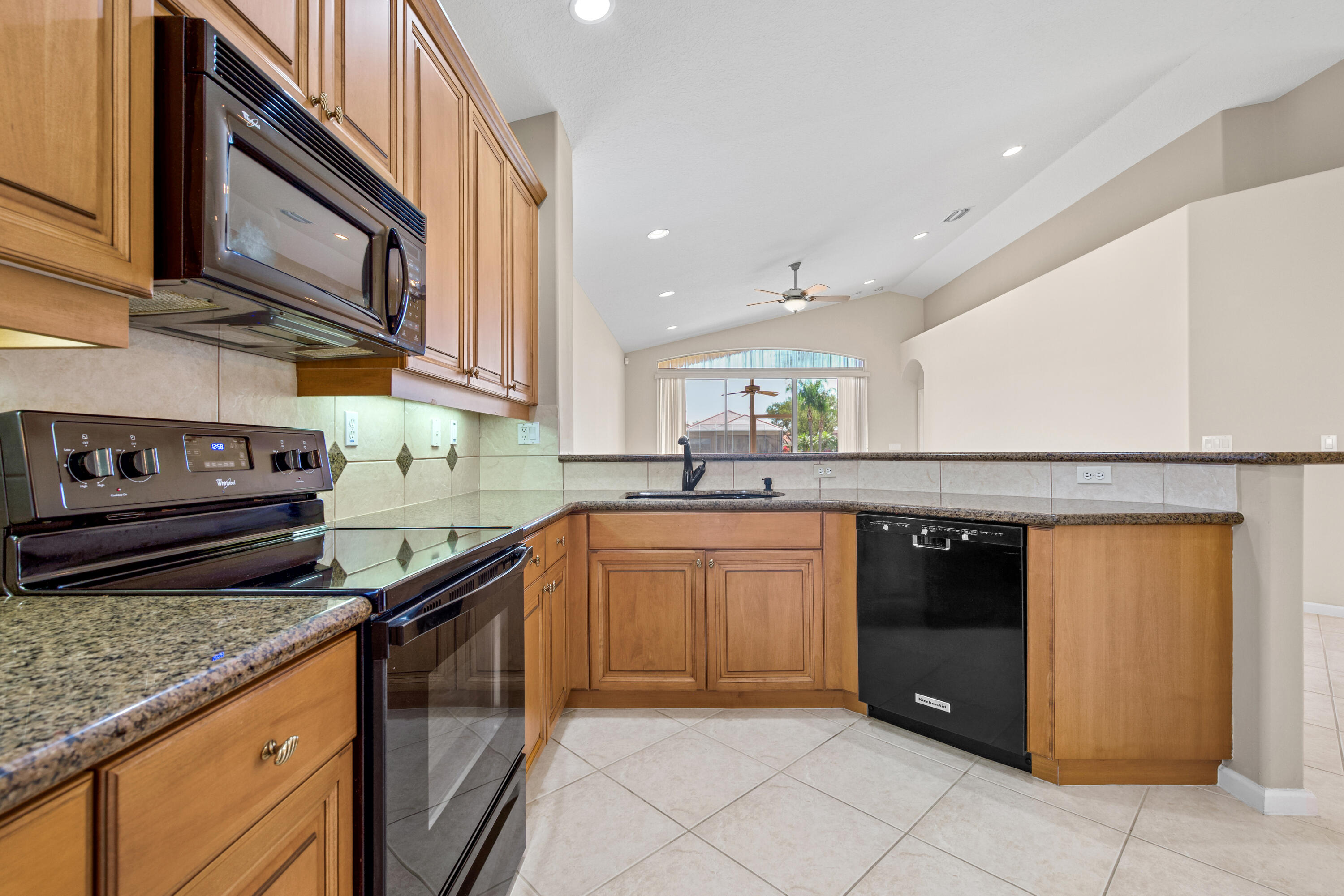 7086 Del Corso Lane