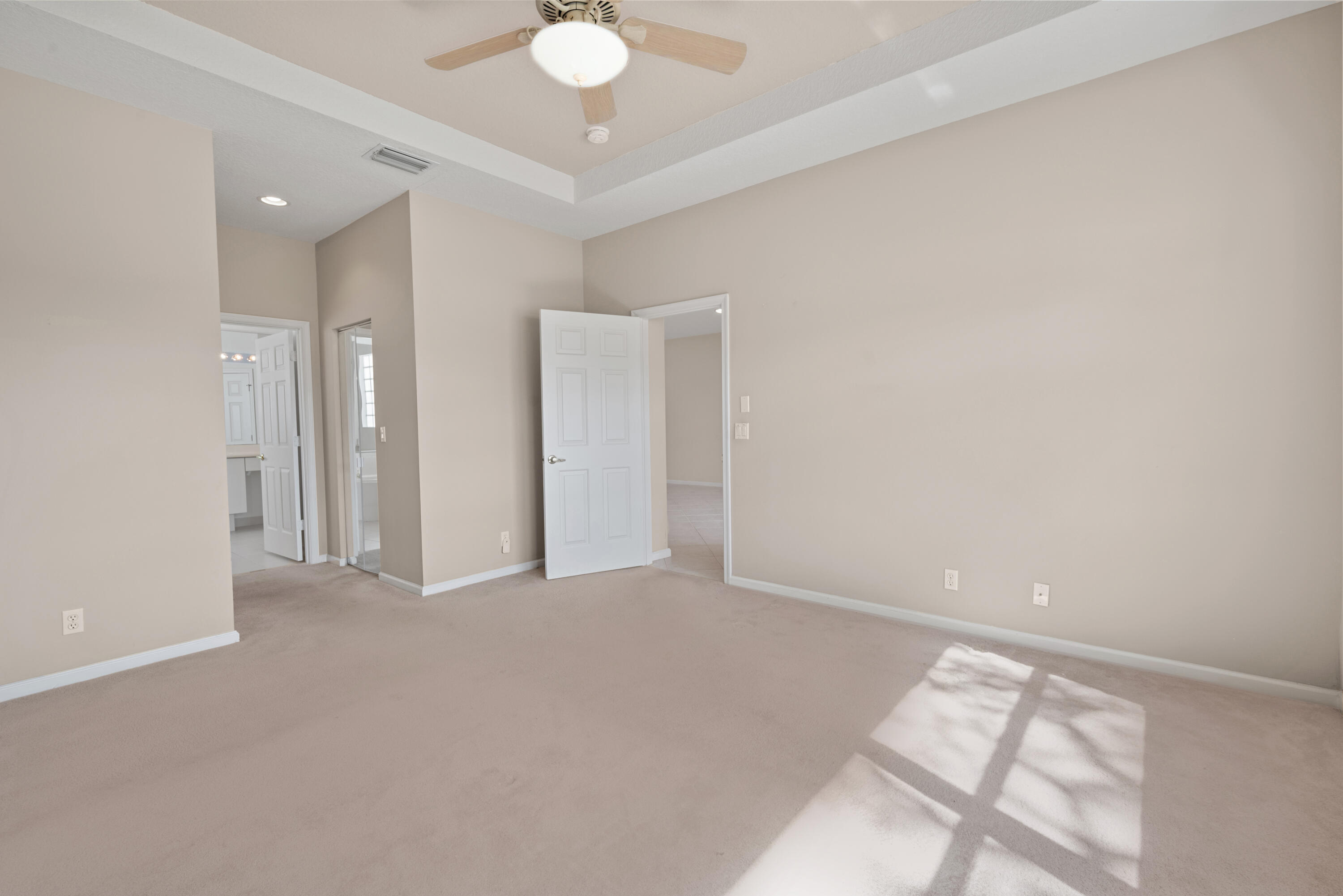 7086 Del Corso Lane