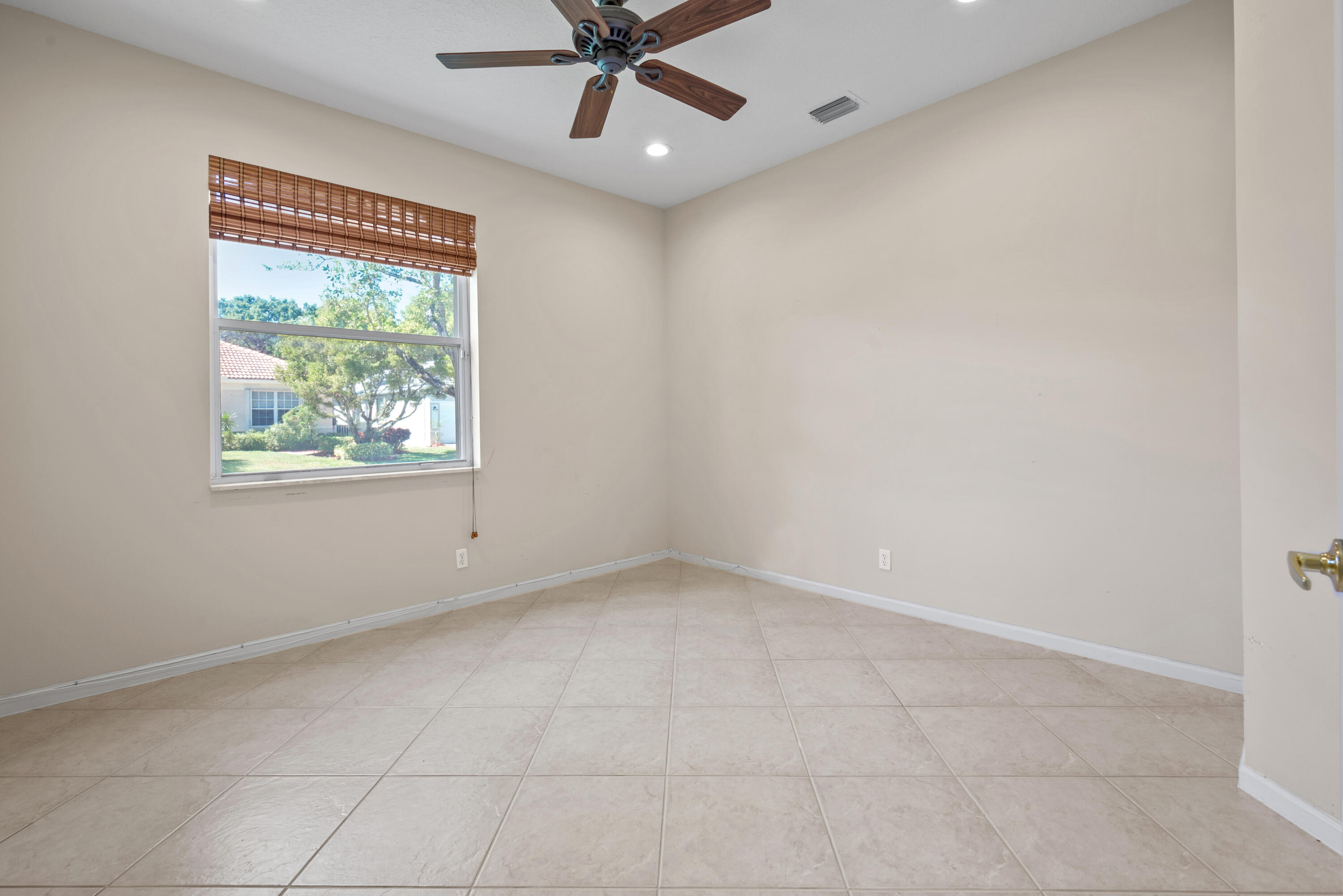 7086 Del Corso Lane