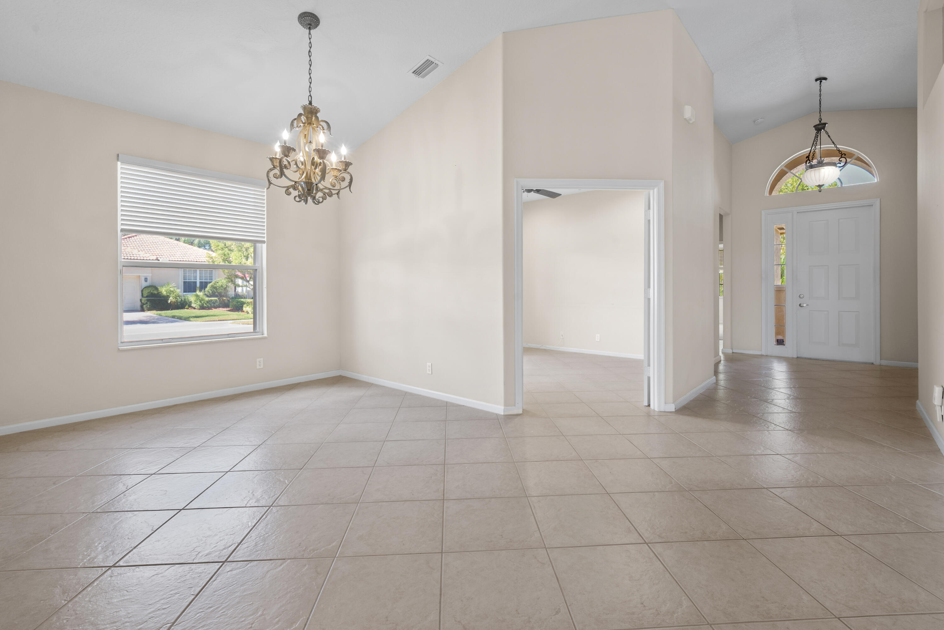 7086 Del Corso Lane