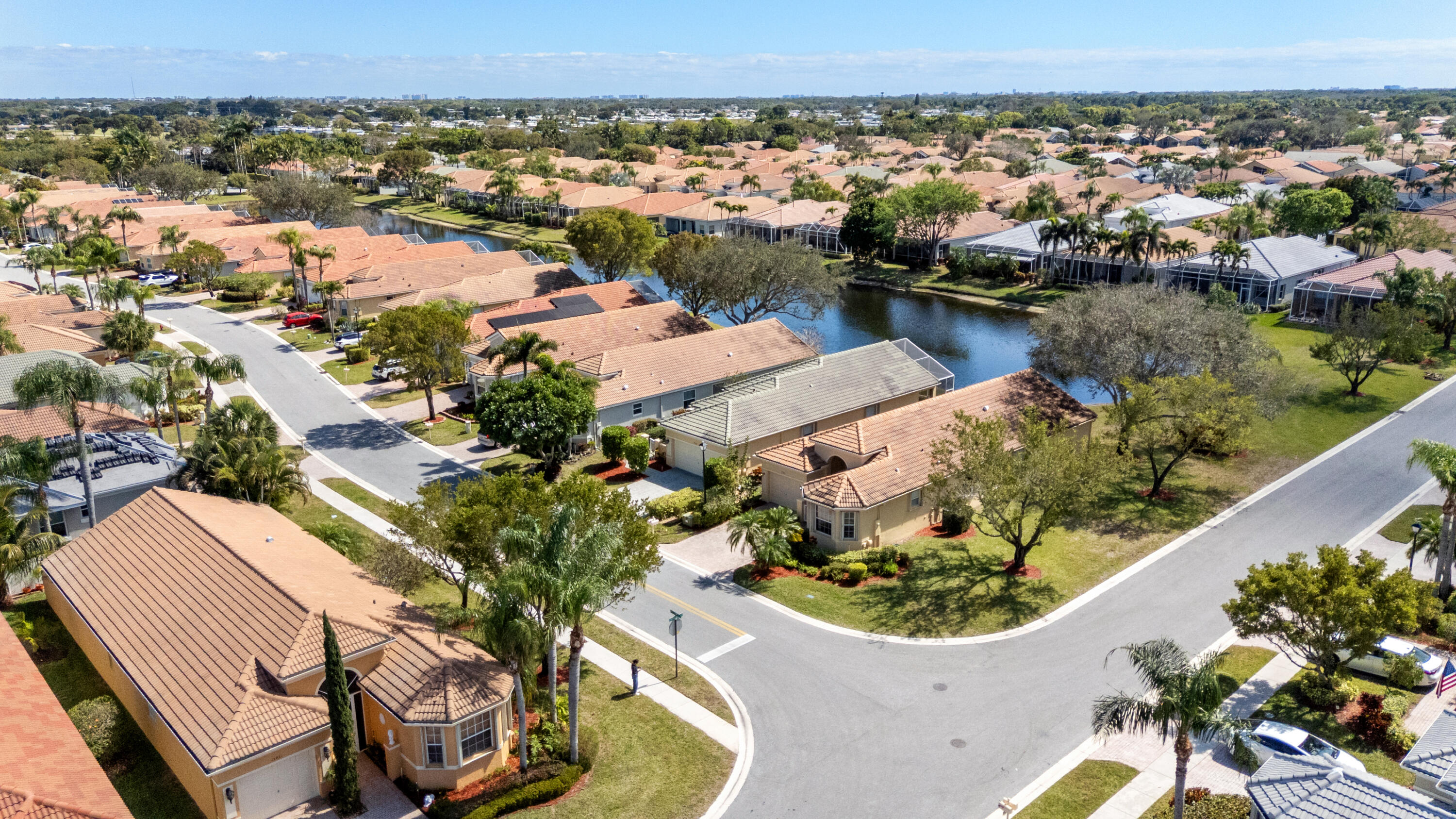 7086 Del Corso Lane
