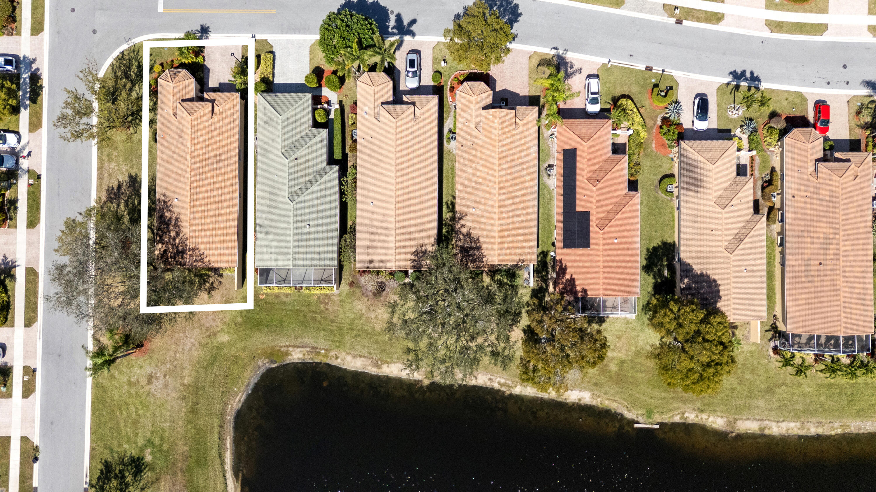 7086 Del Corso Lane