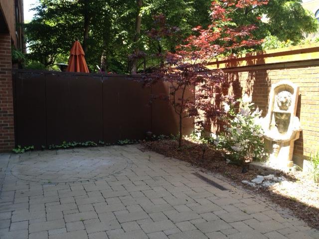 415 W Grant Place Unit: A