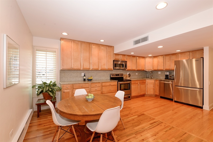 415 W Grant Place Unit: A