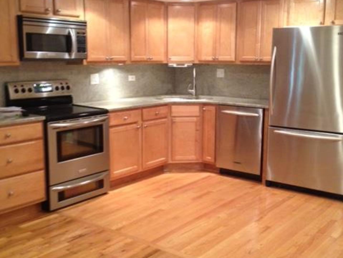 415 W Grant Place Unit: A