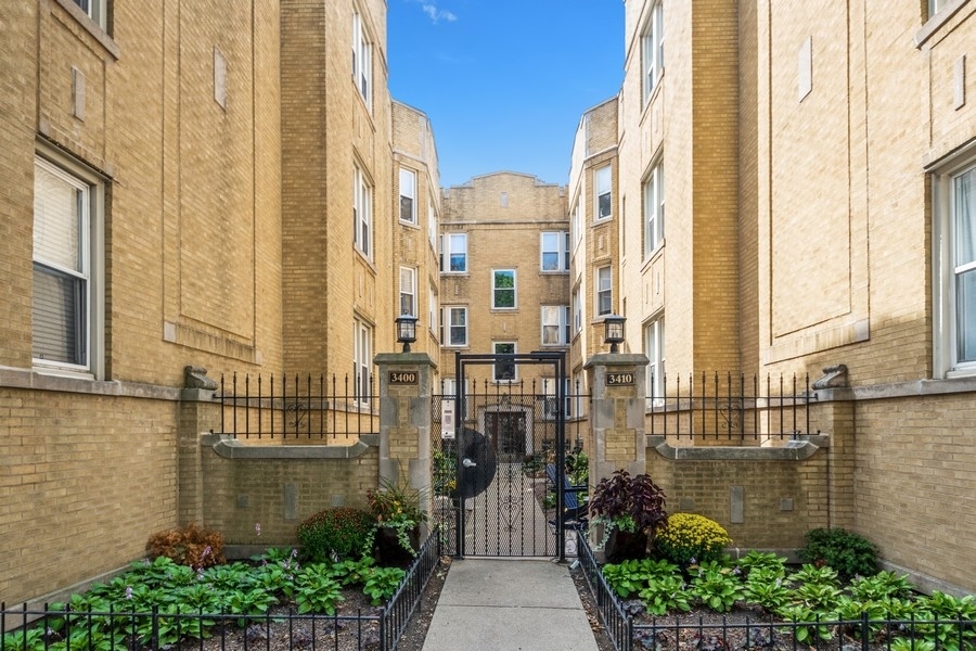 3410 N Bell Avenue Unit: 3