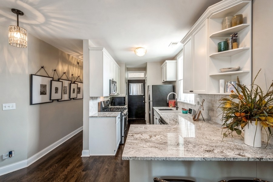 3410 N Bell Avenue Unit: 3