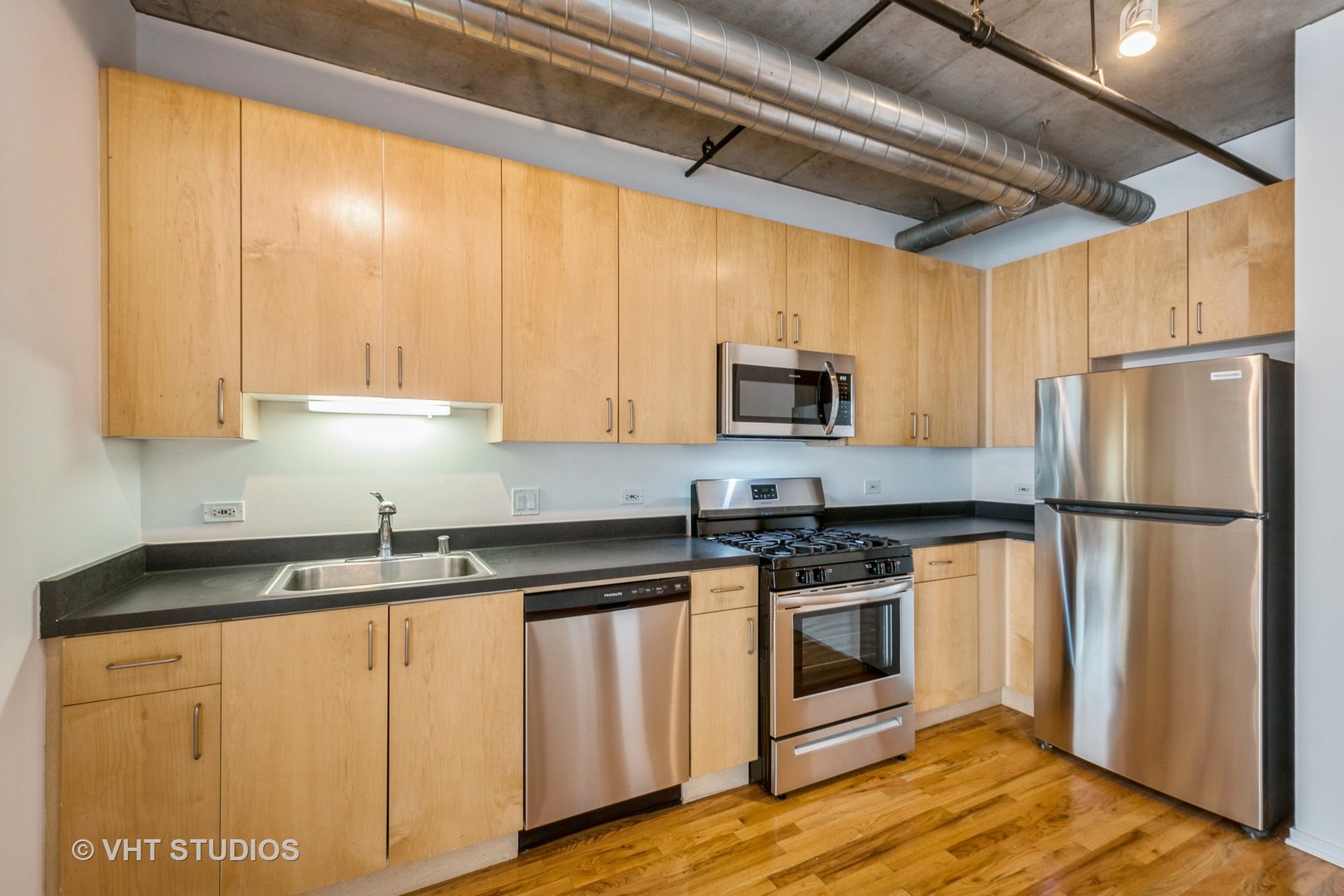 700 W Van Buren Street Unit: 703