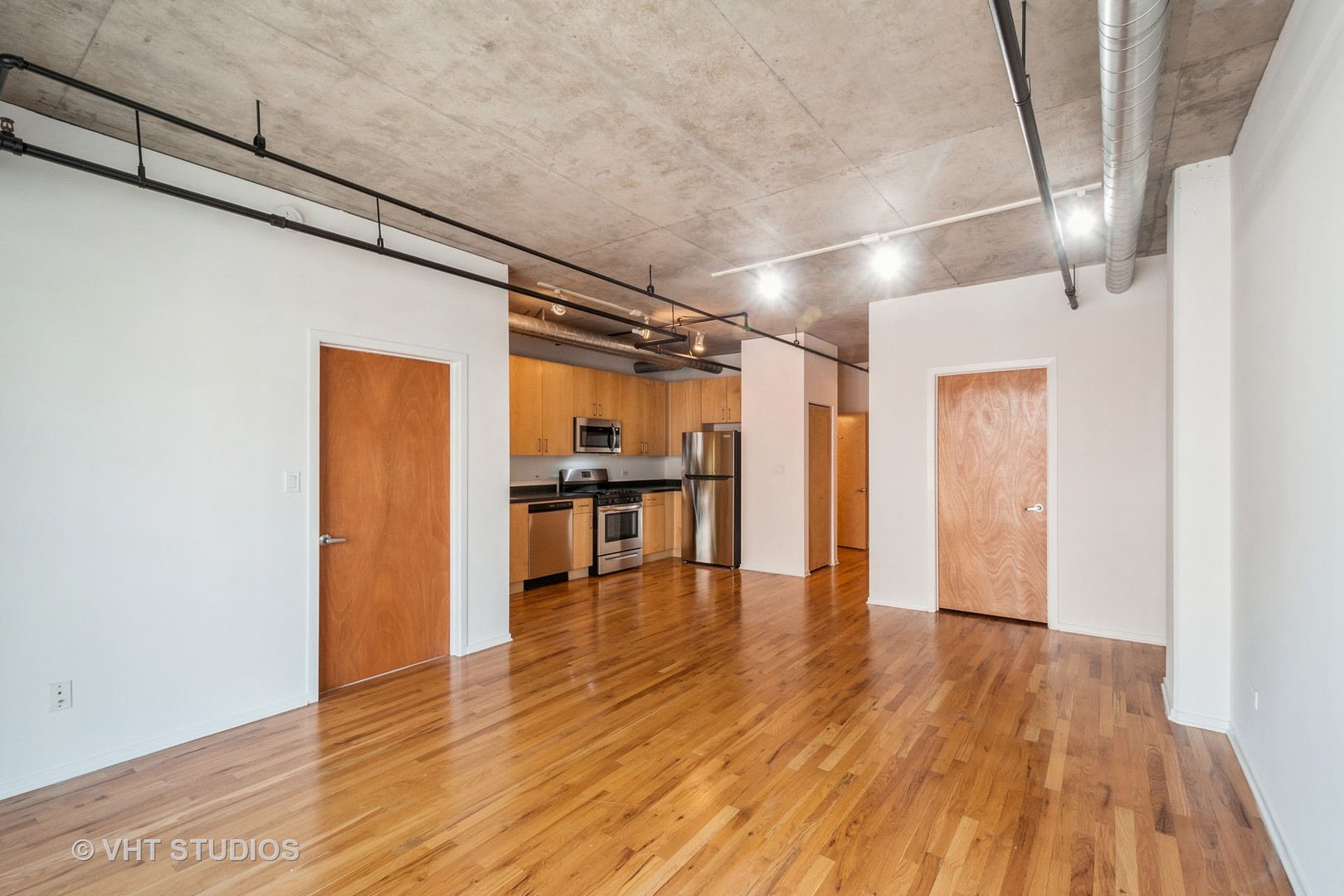 700 W Van Buren Street Unit: 703