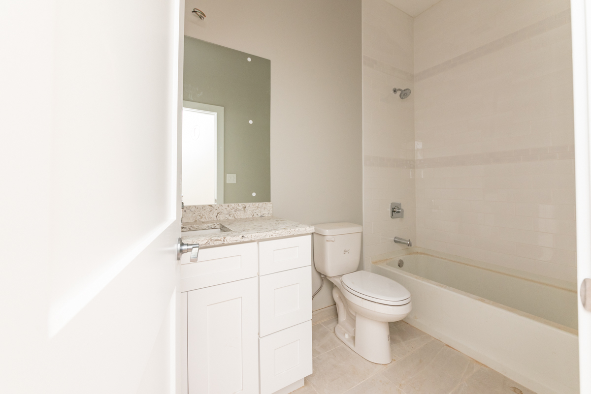 1629 N Spaulding Avenue Unit: 3