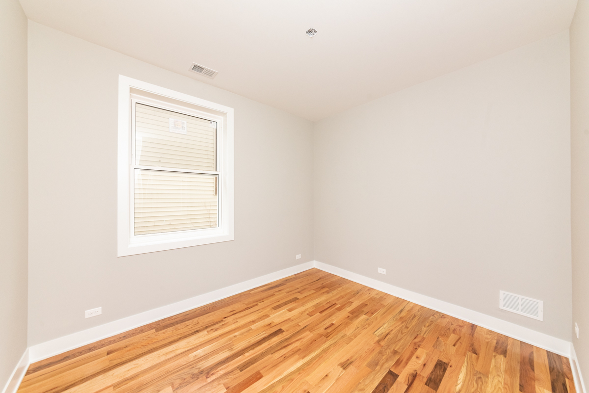 1629 N Spaulding Avenue Unit: 3