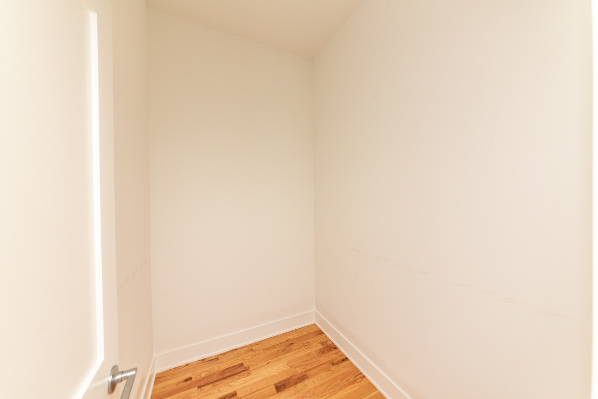 1629 N Spaulding Avenue Unit: 3