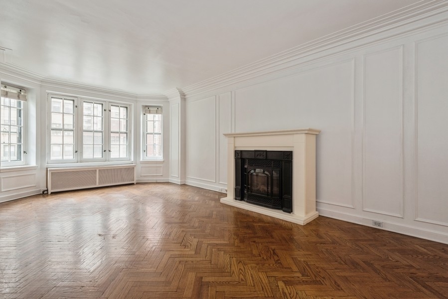 421 W Melrose Street Unit: 1B