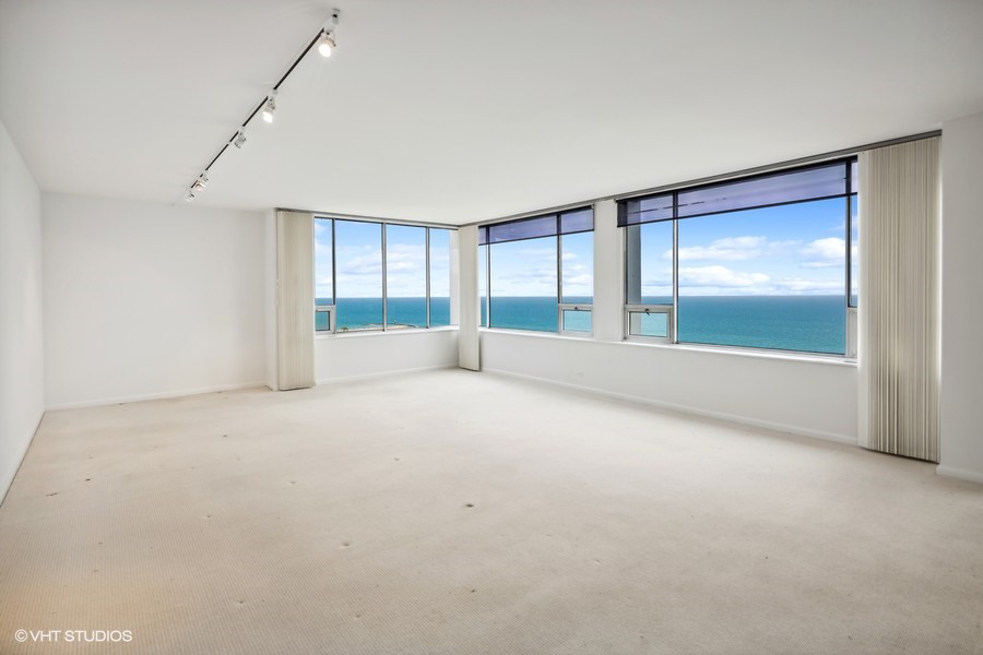 1300 N Lake Shore Drive Unit: 21D
