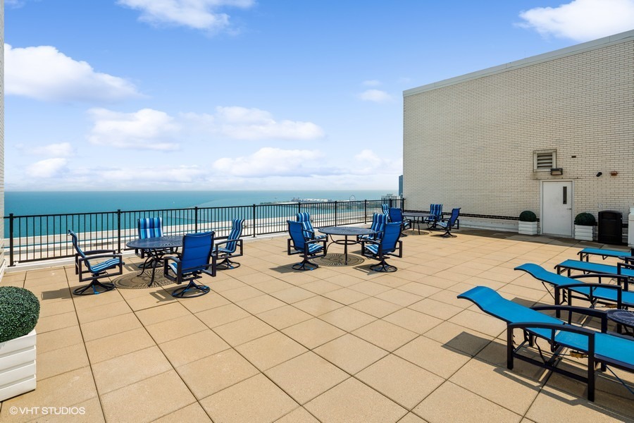 1300 N Lake Shore Drive Unit: 21D