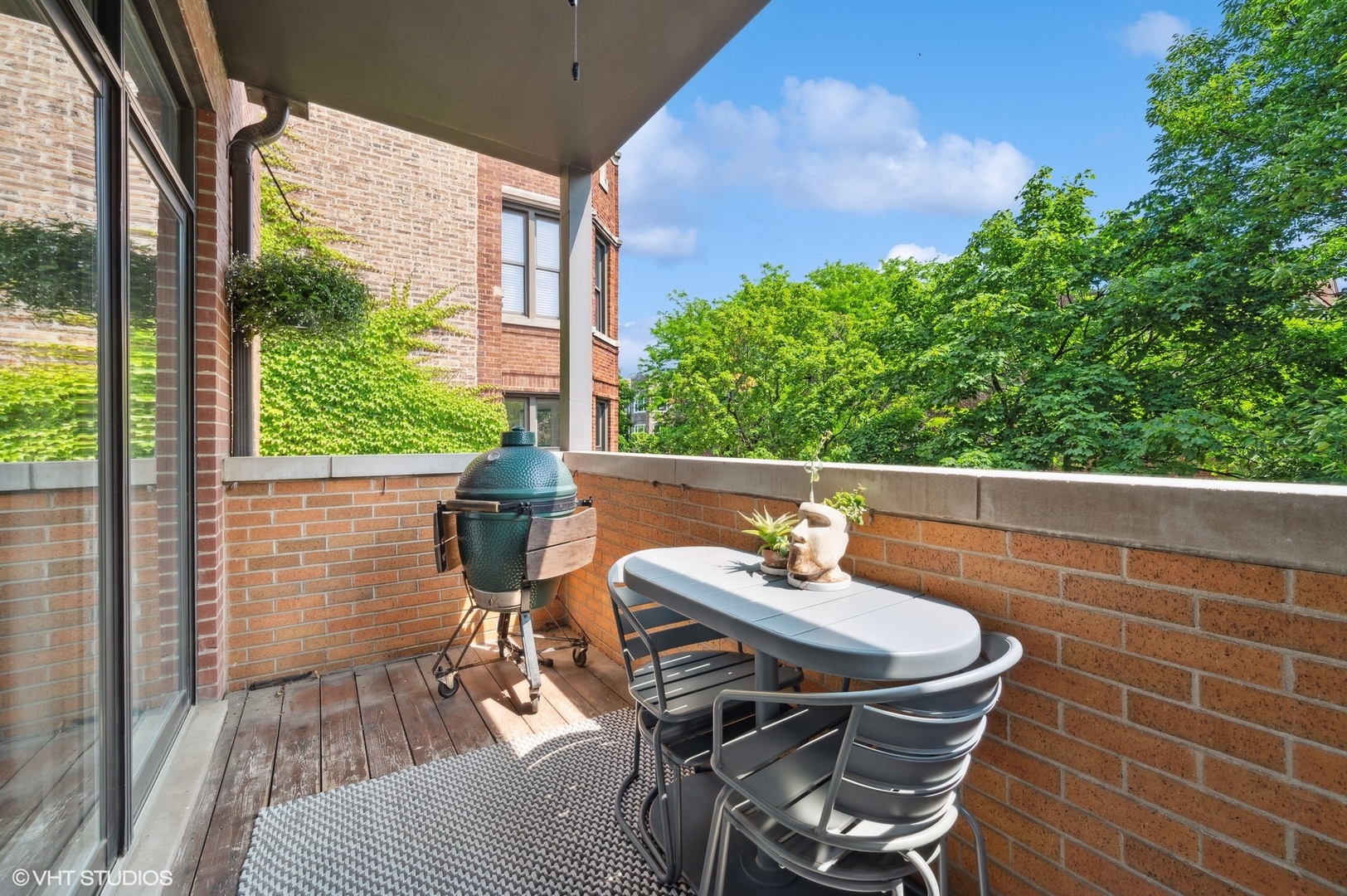 1528 W Jonquil Terrace Unit: D2