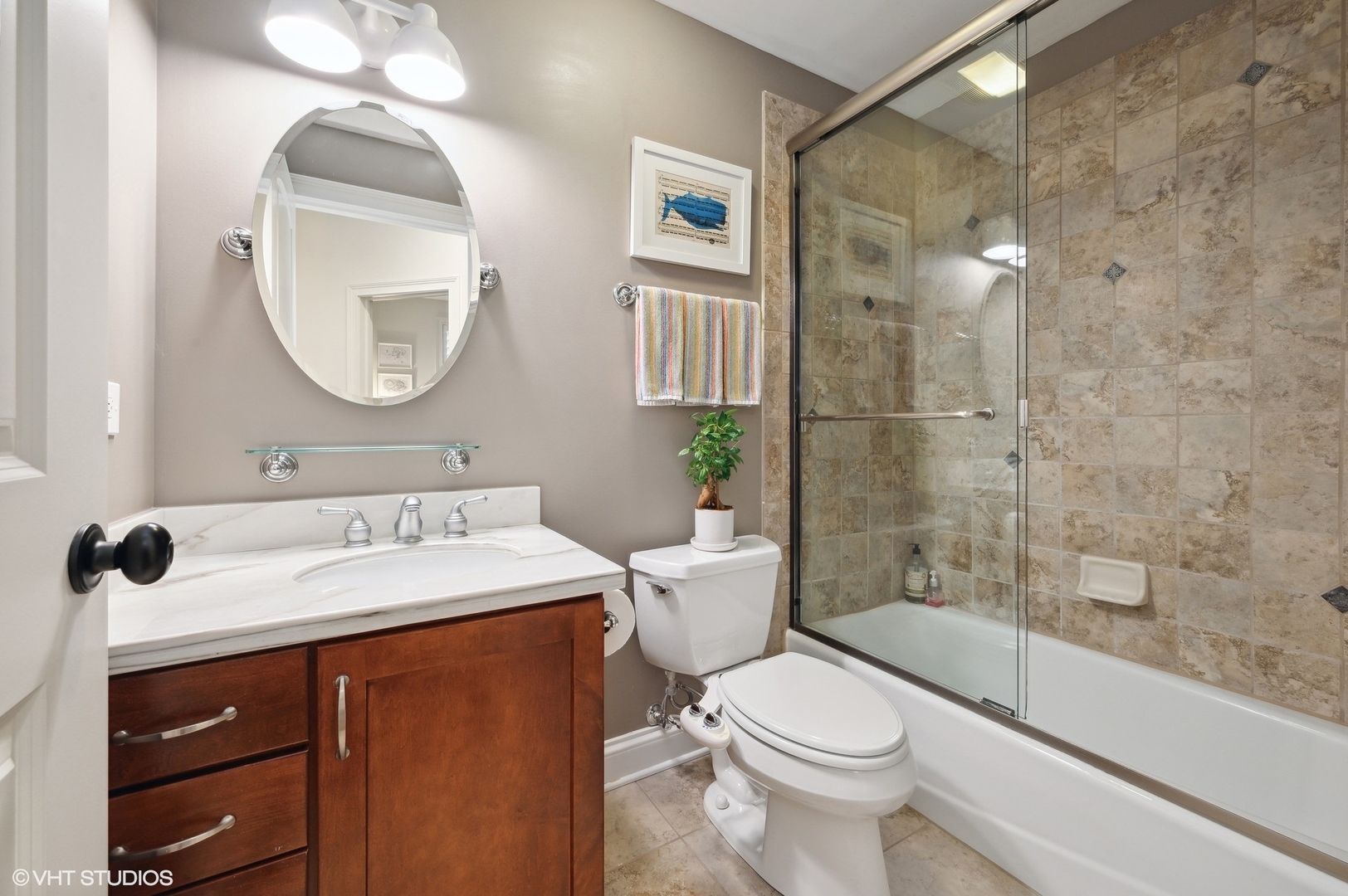 1528 W Jonquil Terrace Unit: D2