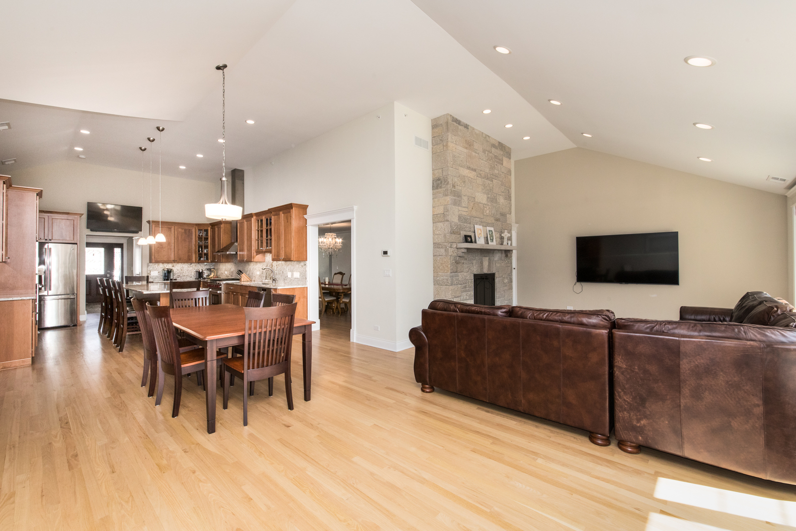 908 Tomawadee Drive