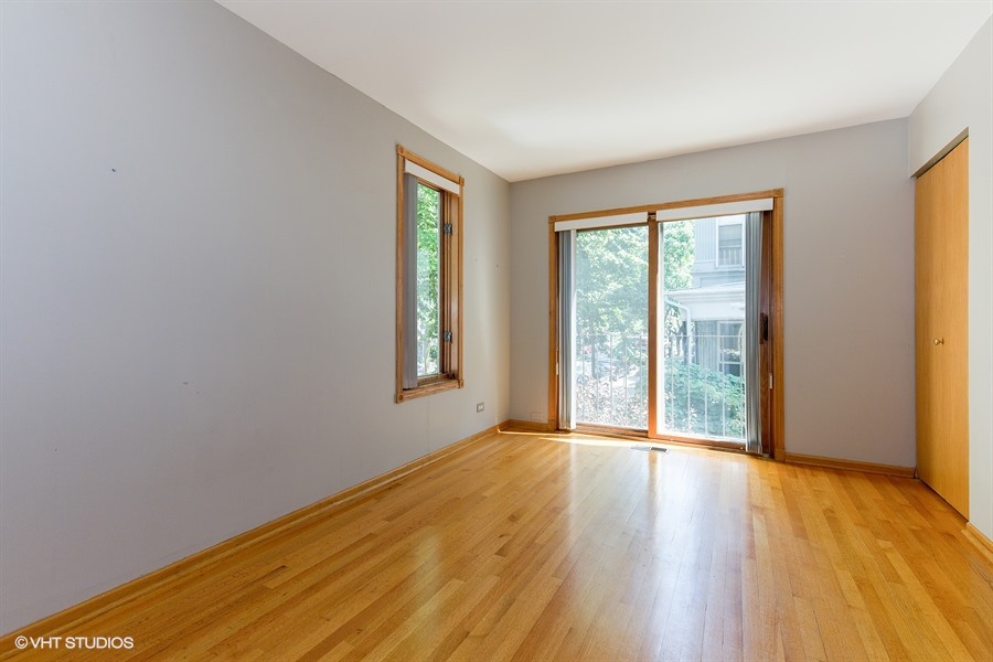 1001 W Dickens Avenue Unit: 1001
