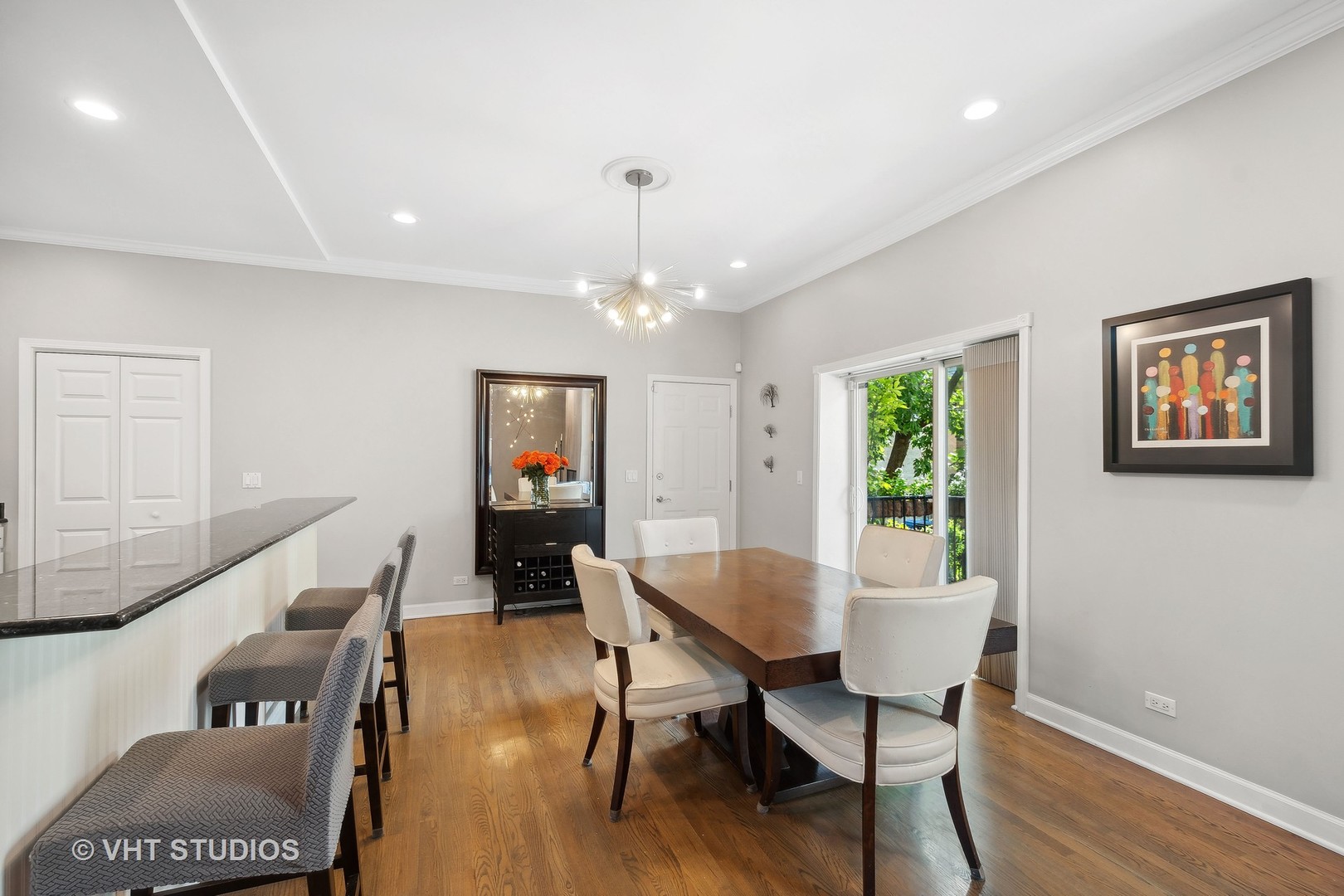 1712 N Wood Street Unit: 1W