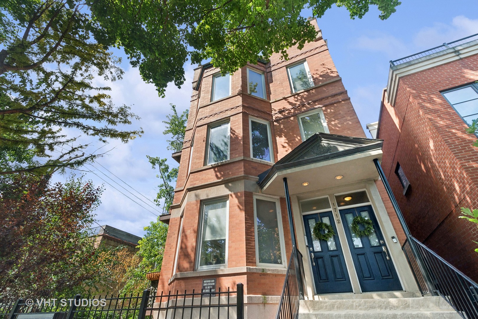 1712 N Wood Street Unit: 1W