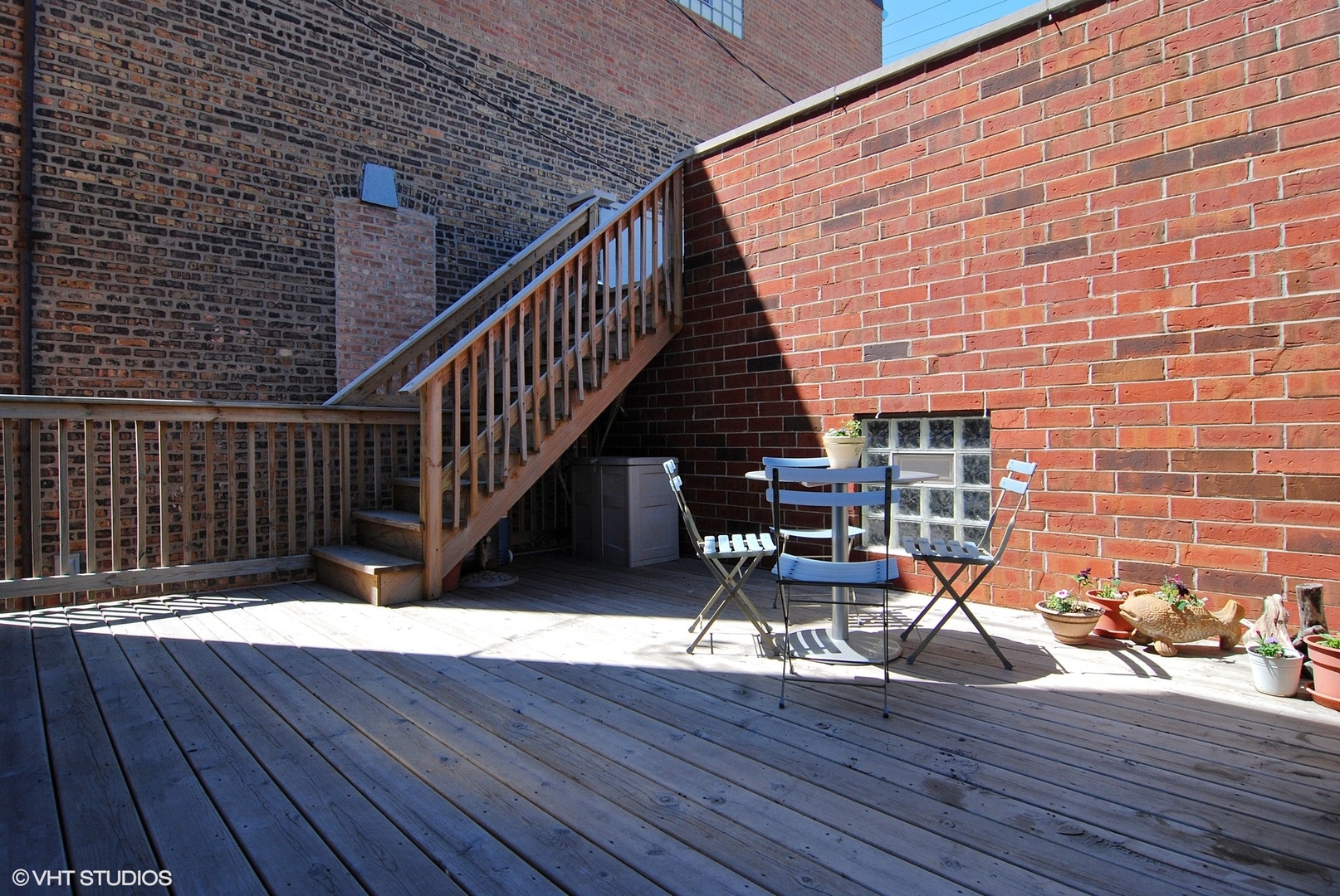 1940 W Erie Street